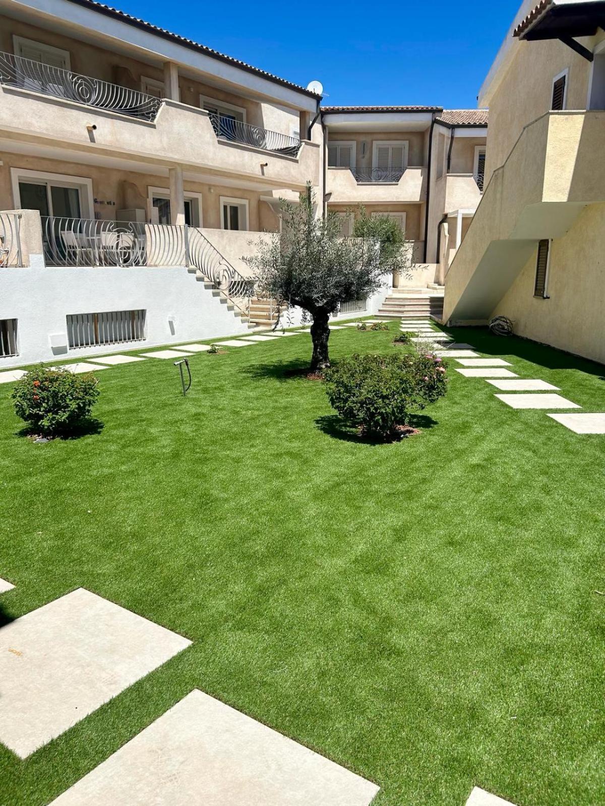 Appartamento Incantevole Con Piscina Palau Exteriér fotografie
